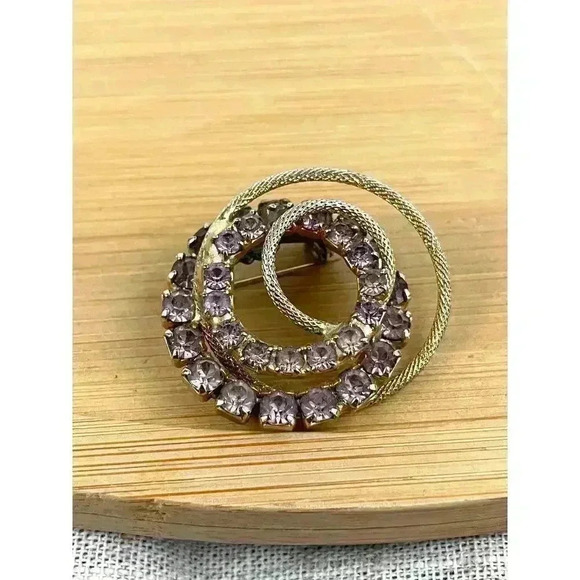 VTG Lavender Clear Glass Rhinestone Oval Gold Tone Brooch - Picture 8 of 10